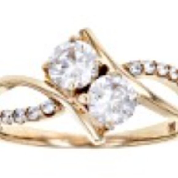 Elegant Gold 10k Women's Ring - Picture 10 of 10